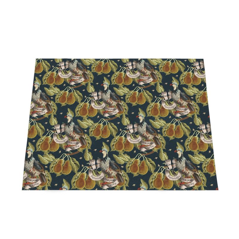 Tablecloth Christmas collection Partridge in a pear tree